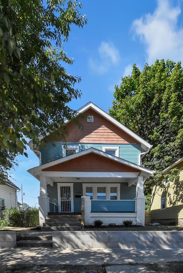 view of front of property with covered porch