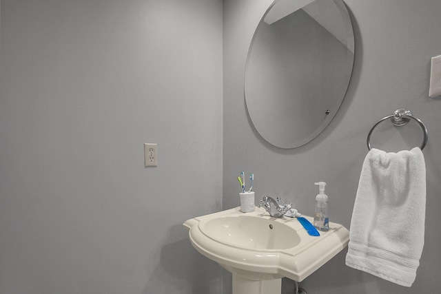 bathroom with sink