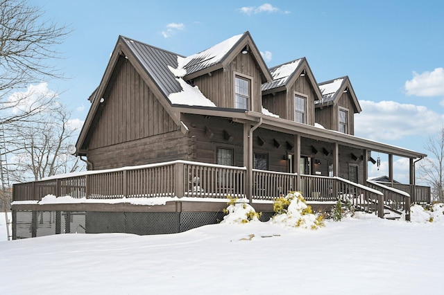 view of front facade with covered porch