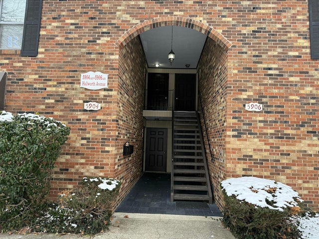 view of exterior entry