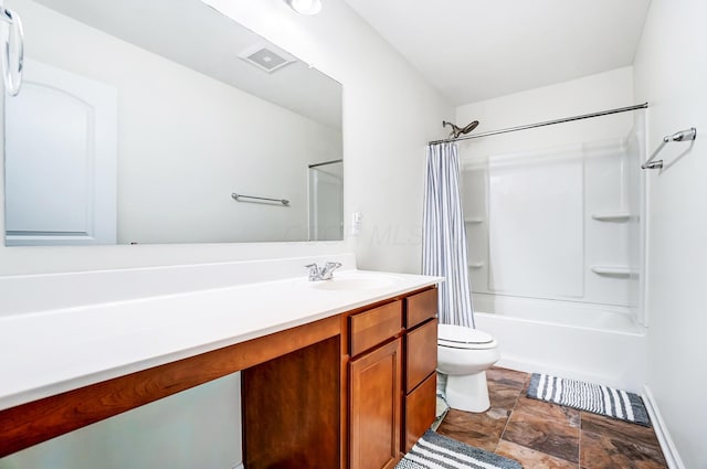 full bathroom with shower / bath combo with shower curtain, vanity, and toilet