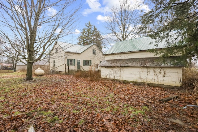 view of property exterior