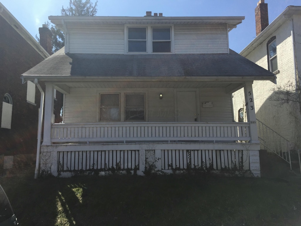 view of front of house featuring covered porch