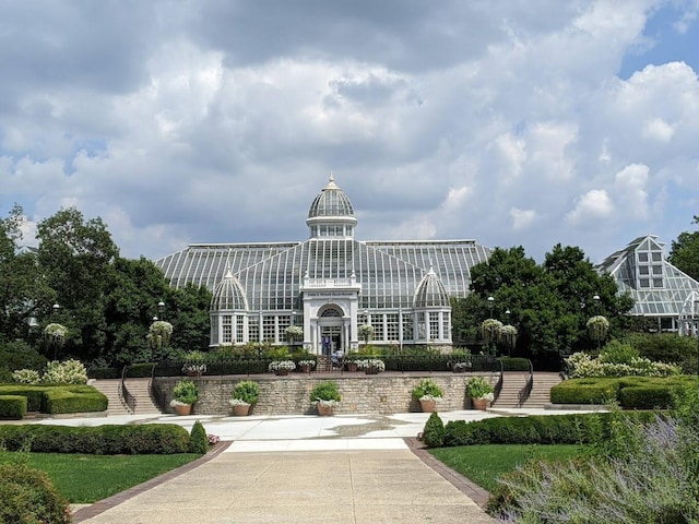 view of building exterior