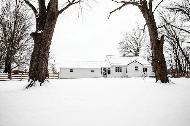 view of front of house