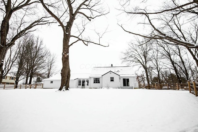 view of front of home