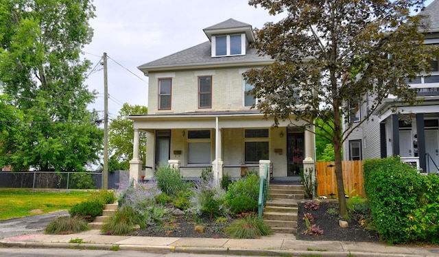 view of front of house featuring covered porch