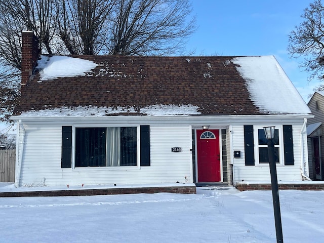 view of front of property