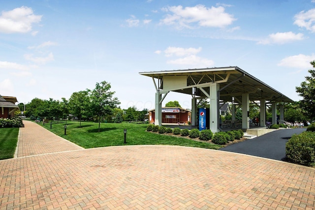 1474 Dogwood Loop, Powell, OH 43065 - surrounding community with a yard and a gazebo