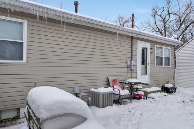 exterior space featuring central air condition unit