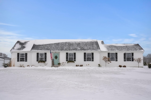 view of front of home