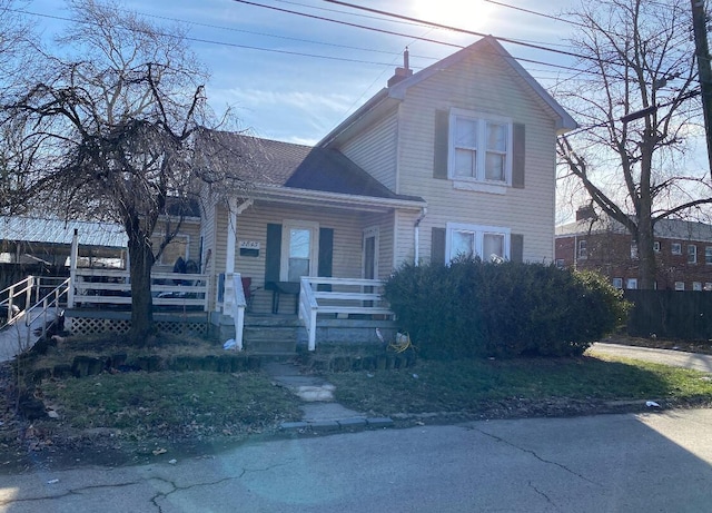 view of front facade with covered porch