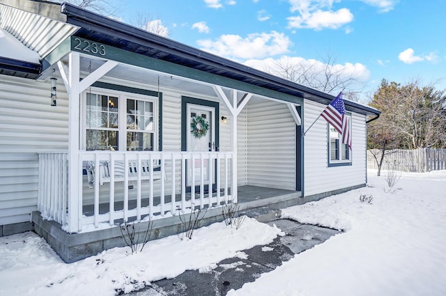 view of front of home featuring covered porch