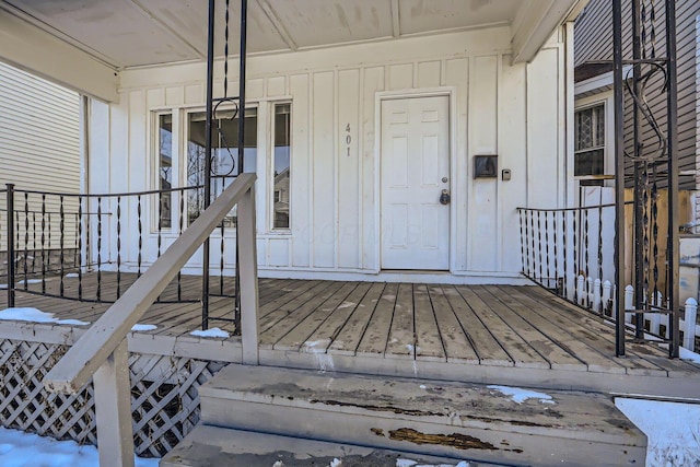 view of property entrance