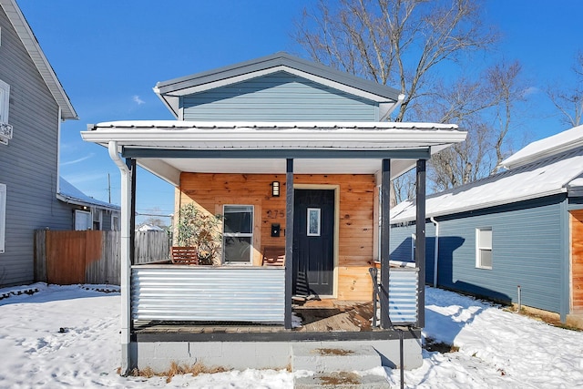 view of front facade featuring covered porch