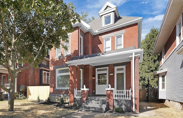 view of front of property with covered porch