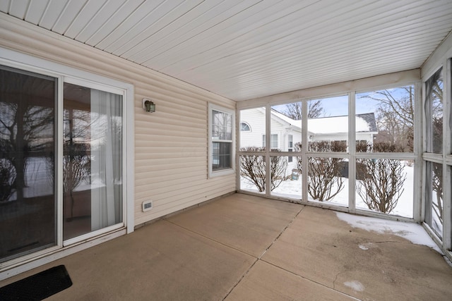 view of unfurnished sunroom