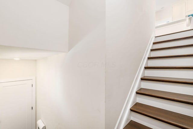 2015 W 5th Ave Unit 211, Columbus, OH 43212 - view of stairs