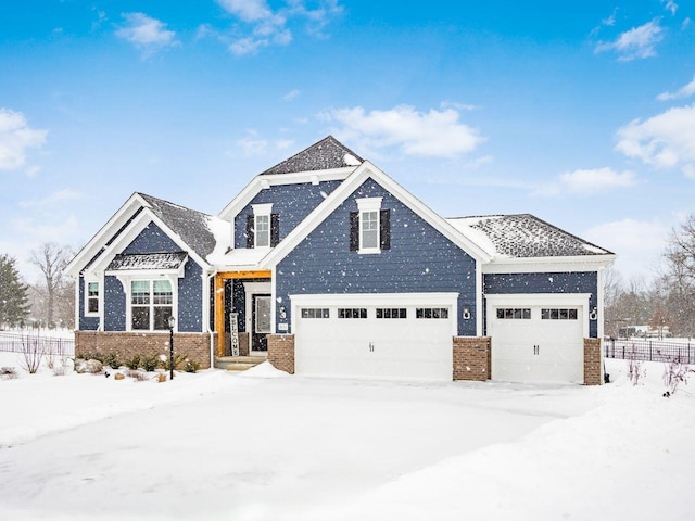 view of front facade with a garage