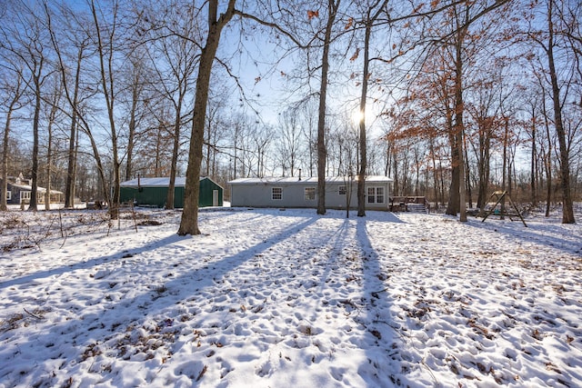 exterior space with an outbuilding