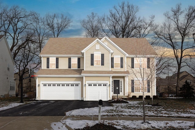 view of front property featuring a garage