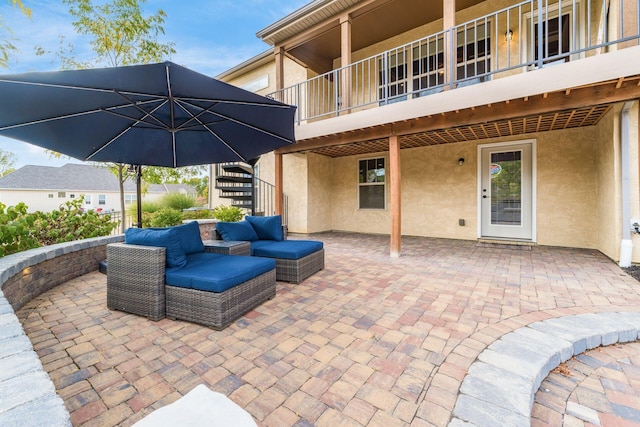 view of patio featuring an outdoor hangout area