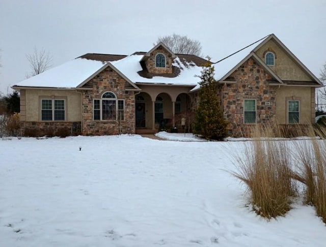 view of front of property featuring a porch