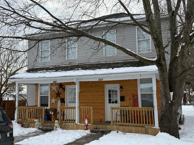 view of front of property