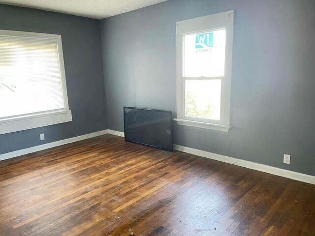 746 Oakland Park Ave, Columbus, OH 43224 - photo 12