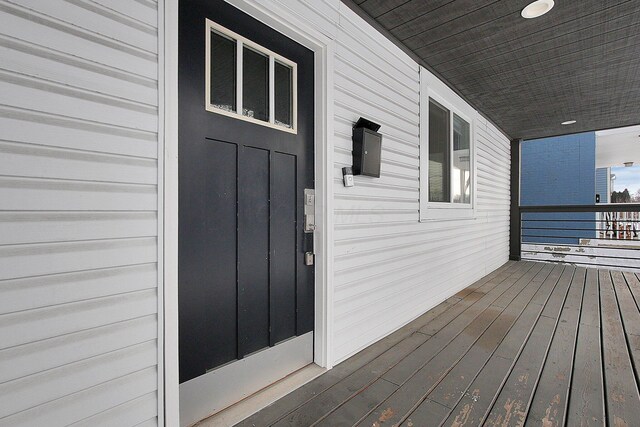 262 N 17th St, Columbus, OH 43203 - view of doorway to property