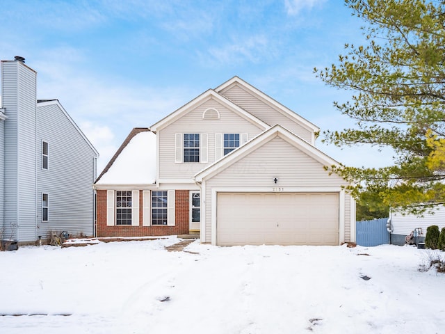 view of front property featuring a garage