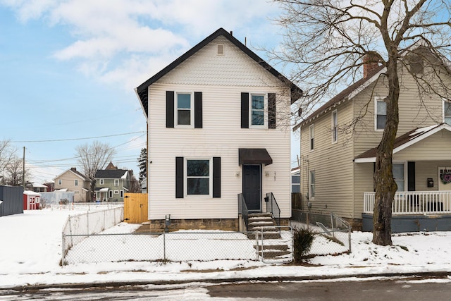 view of front of property