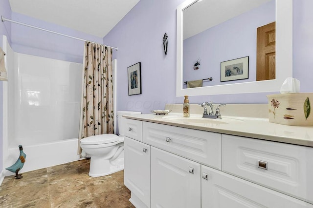 full bathroom with toilet, vanity, and shower / tub combo