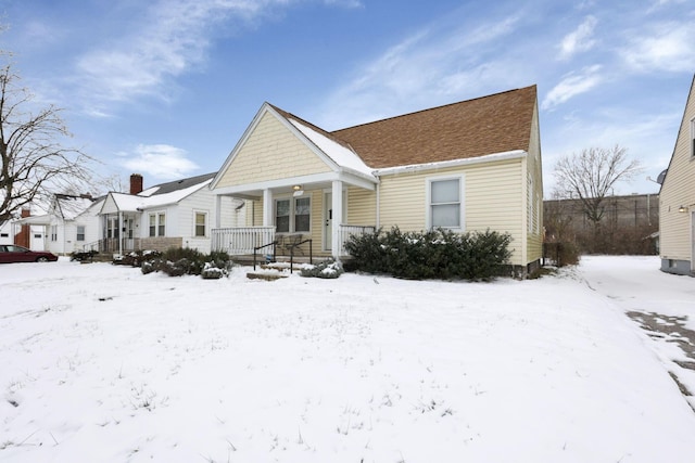 view of front of home featuring a porch