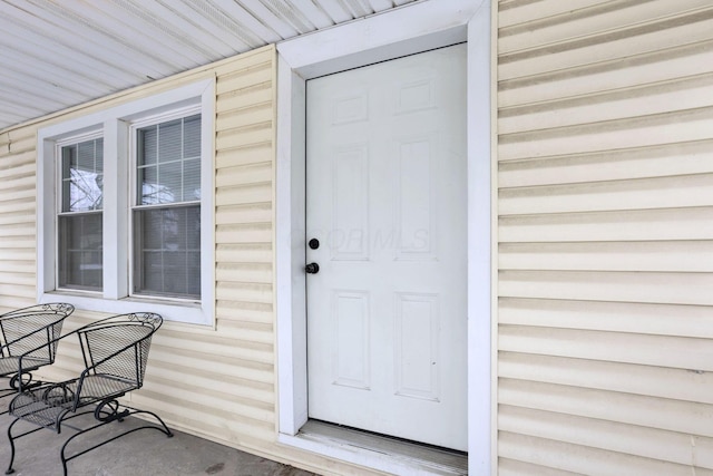 view of property entrance