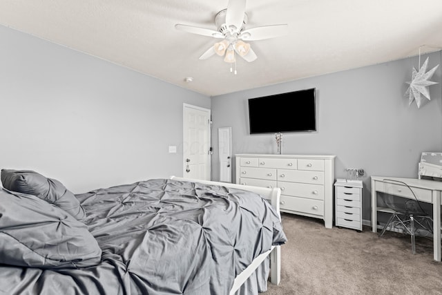 bedroom featuring carpet floors and ceiling fan