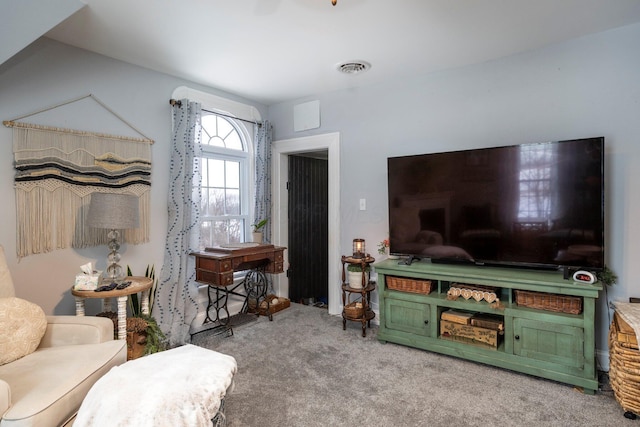 living room with carpet flooring