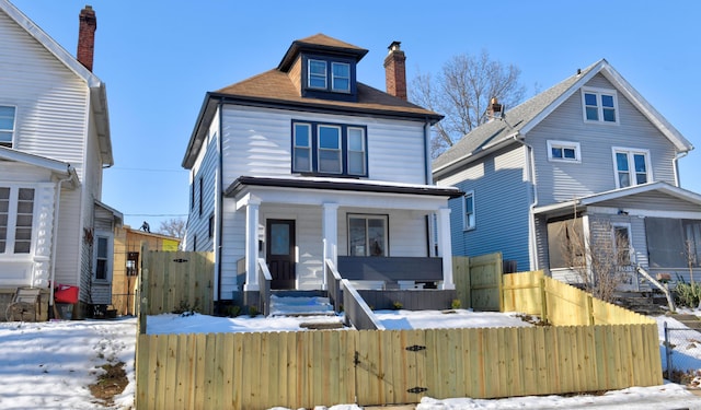 view of front of home featuring a porch