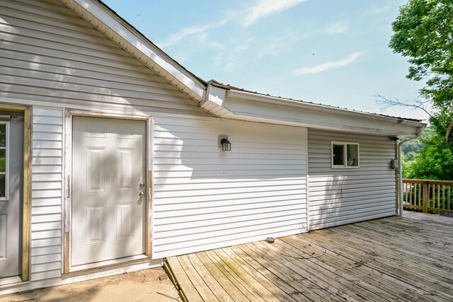 22 Fairlawn Ave, Glouster, OH 45732 - view of deck