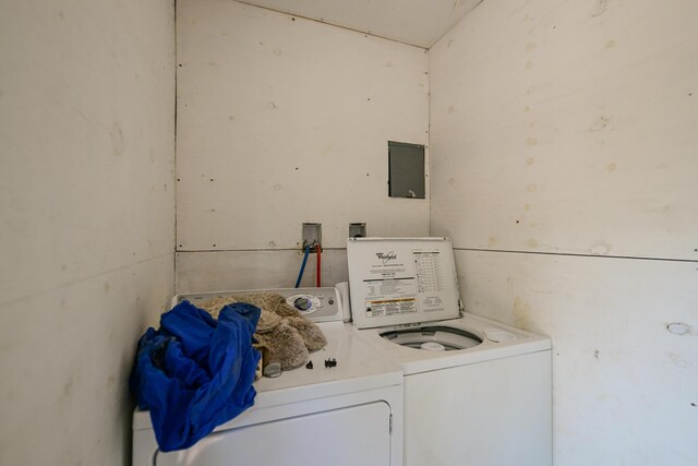 22 Fairlawn Ave, Glouster, OH 45732 - laundry area featuring washing machine and dryer
