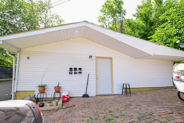 18 N Ave, Glouster, OH 45732 - view of garage