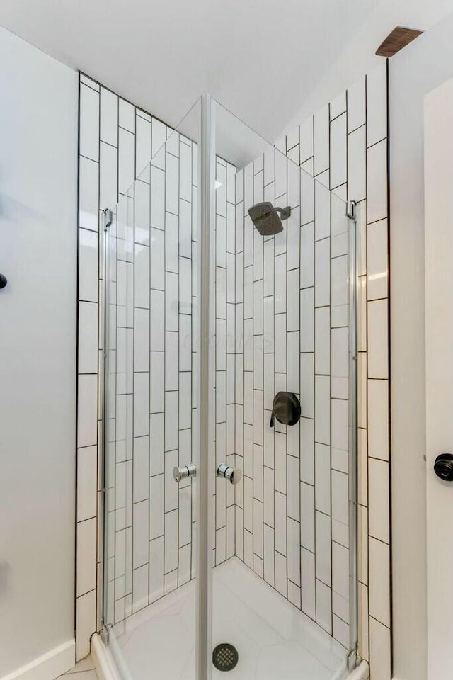 bathroom with walk in shower