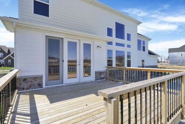 6764 Woodedge Ln, Hilliard, OH 43026 - wooden terrace featuring french doors