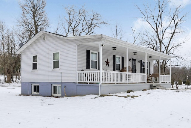 view of front of property with covered porch