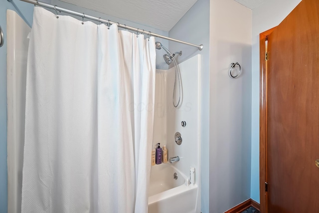 bathroom featuring shower / bath combo