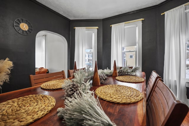 dining room featuring ornamental molding