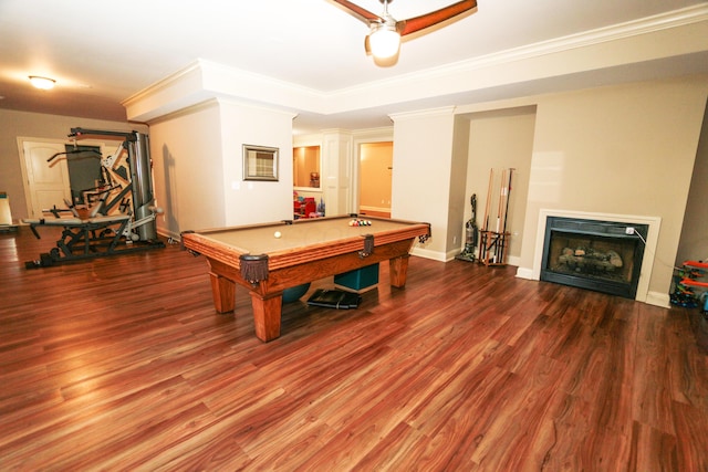 rec room featuring crown molding, pool table, and hardwood / wood-style floors