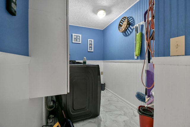 office area with a textured ceiling