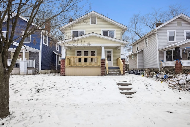 view of front of home featuring a porch