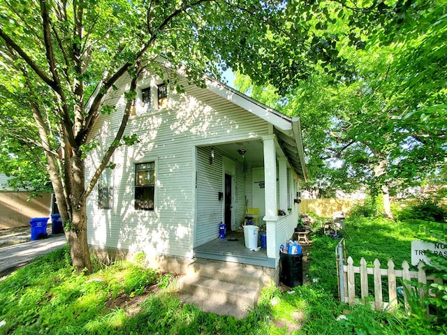 view of front of house